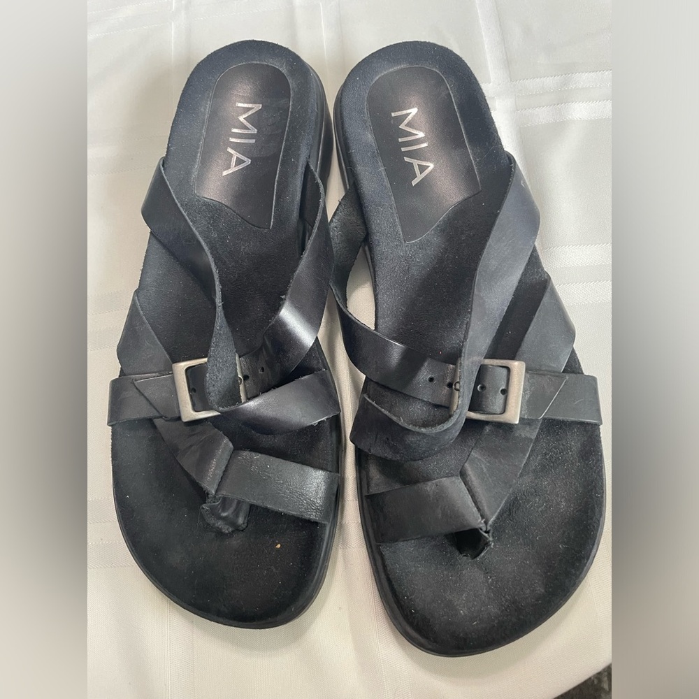 MIA sandals, similar to Birkenstocks